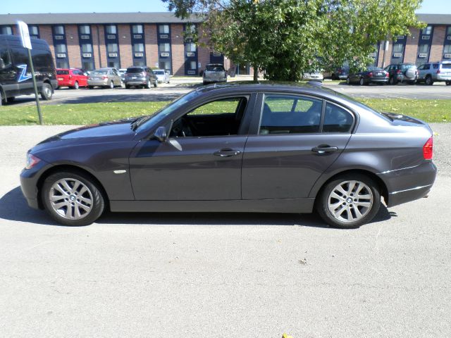 BMW 3 series 2WD 4dr Heat Sedan