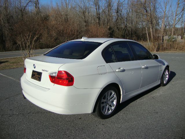 BMW 3 series 2006 photo 2