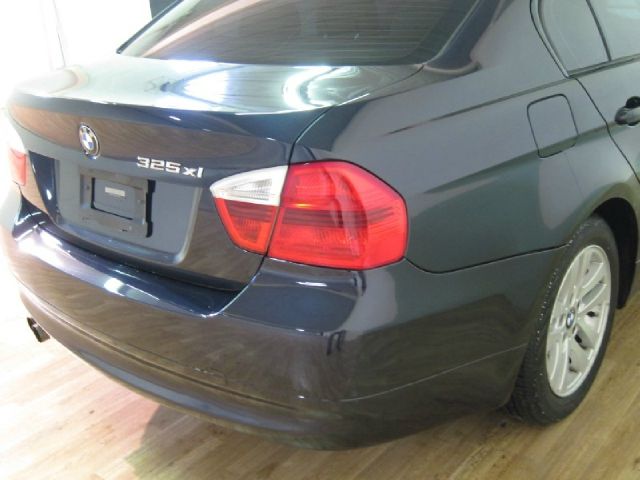 BMW 3 series 2006 photo 2