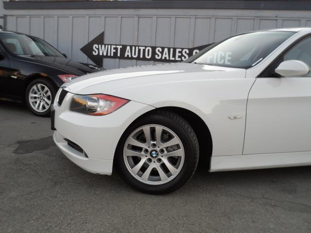 BMW 3 series SE Automatic 4X4 Beutiful Sedan