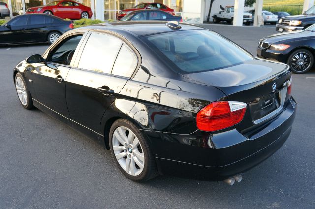 BMW 3 series 2007 photo 2