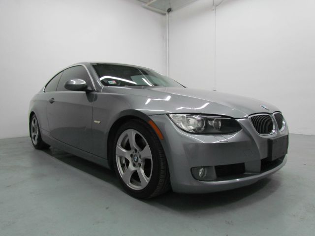BMW 3 series V8 - READ AD Coupe