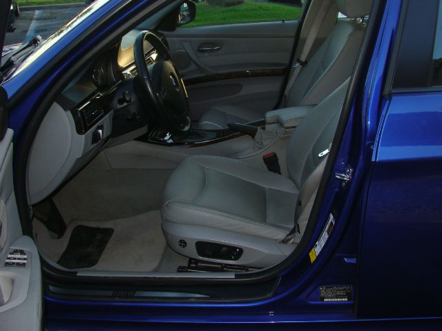 BMW 3 series 2009 photo 3