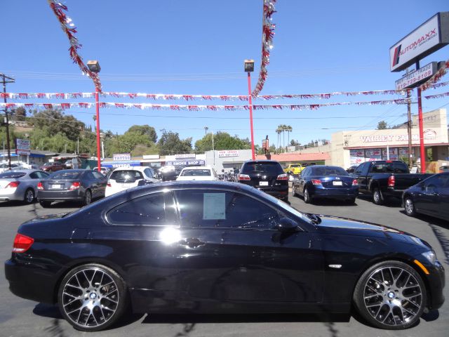 BMW 3 series 2009 photo 1