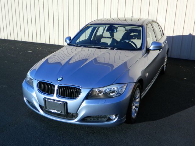 BMW 3 series 2009 photo 2