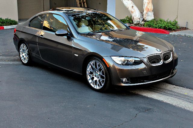 BMW 3 series 2009 photo 1