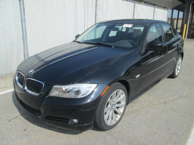BMW 3 series 2011 photo 3