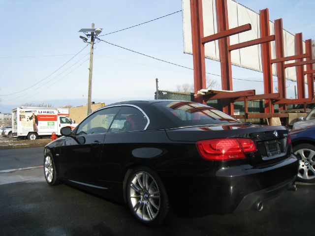 BMW 3 series 2011 photo 2