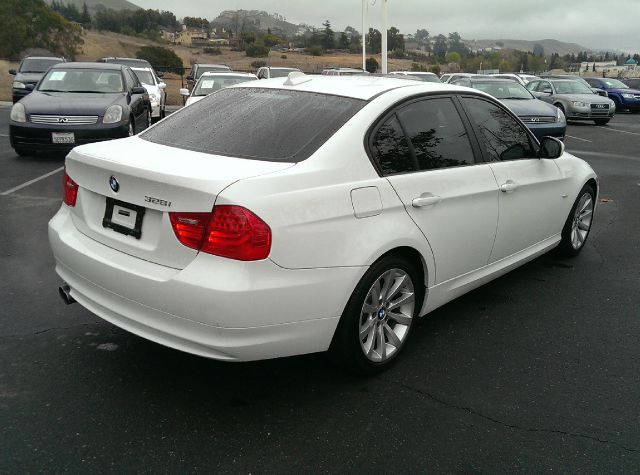 BMW 3 series Heritage FX4 Supercrew Sedan