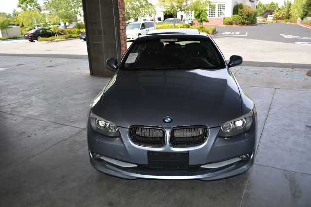 BMW 3 series 2011 photo 4