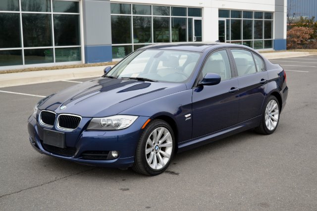BMW 3 series 2011 photo 3