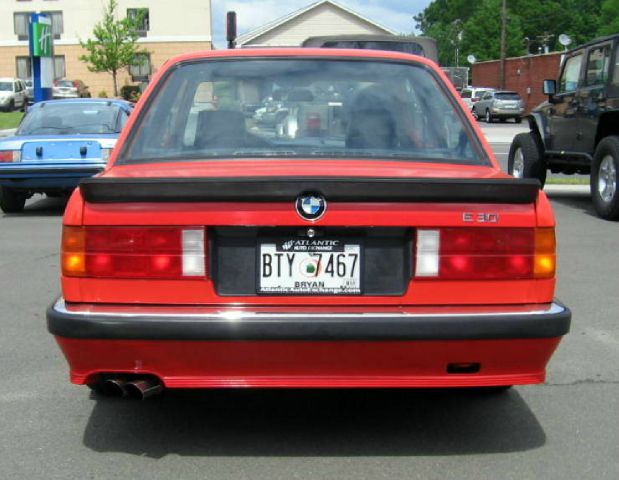 BMW 3 series 1984 photo 1