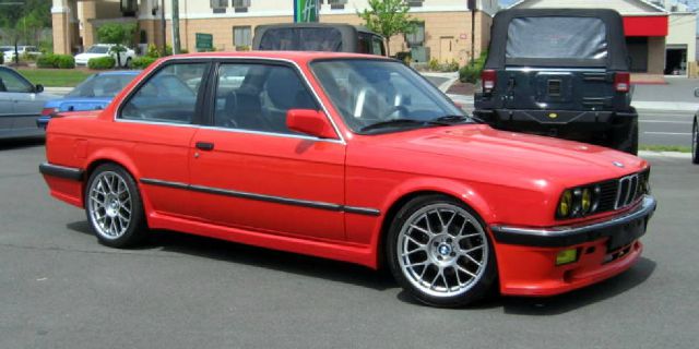 BMW 3 series 1984 photo 16