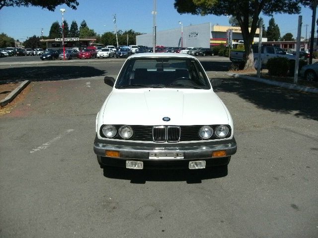 BMW 3 series 1986 photo 3
