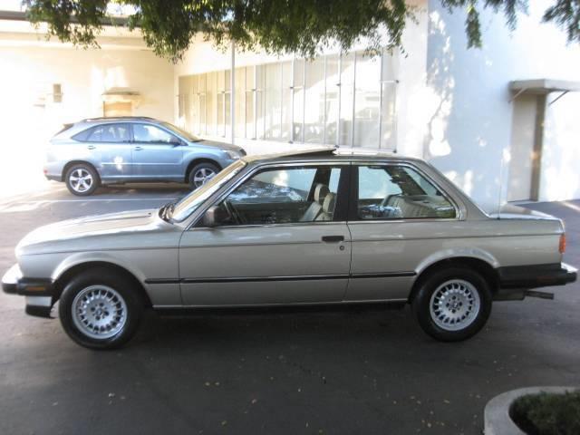 BMW 3 series 1987 photo 2