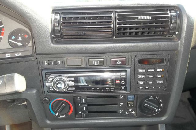 BMW 3 series 1987 photo 14