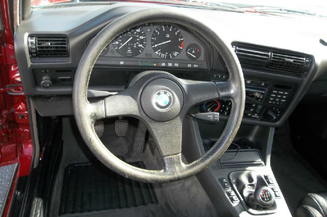 BMW 3 series 1987 photo 16