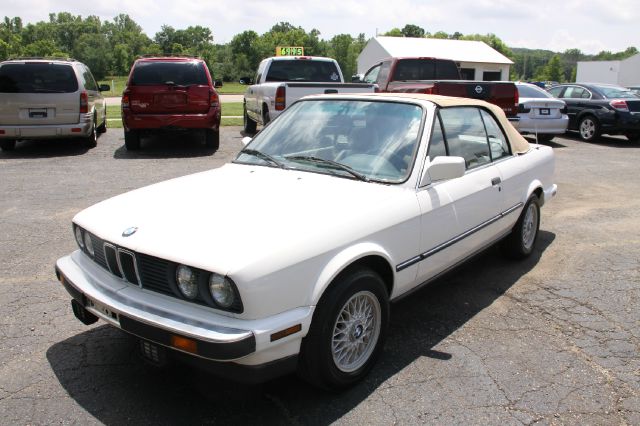 BMW 3 series 1987 photo 3