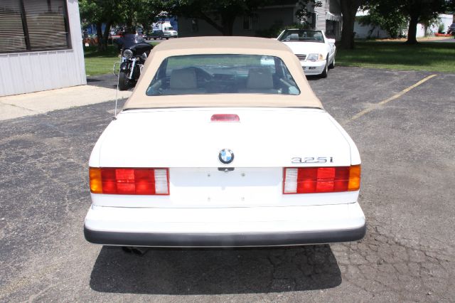 BMW 3 series 1987 photo 4