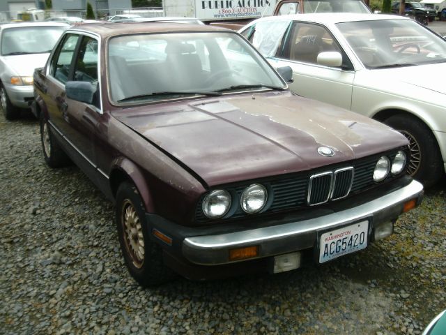 BMW 3 series Ext. Cab Short Bed 2WD Manual Sedan