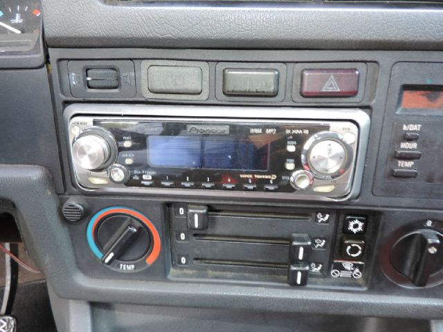 BMW 3 series 1987 photo 8