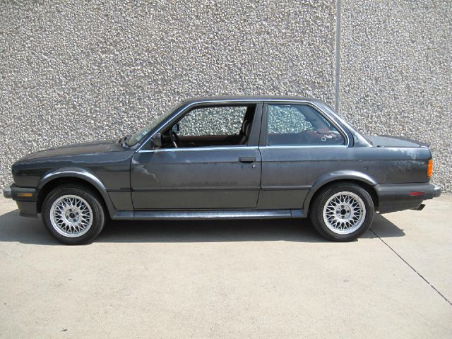BMW 3 series 1988 photo 4