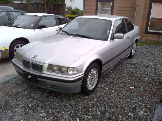 BMW 3 series 1992 photo 8