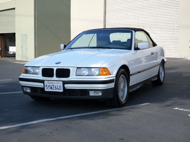 BMW 3 series 1994 photo 1