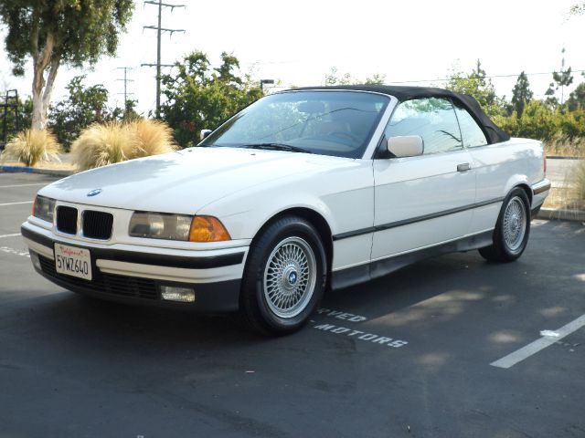 BMW 3 series 1994 photo 4