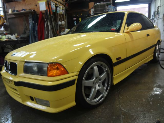 BMW 3 series 1995 photo 2