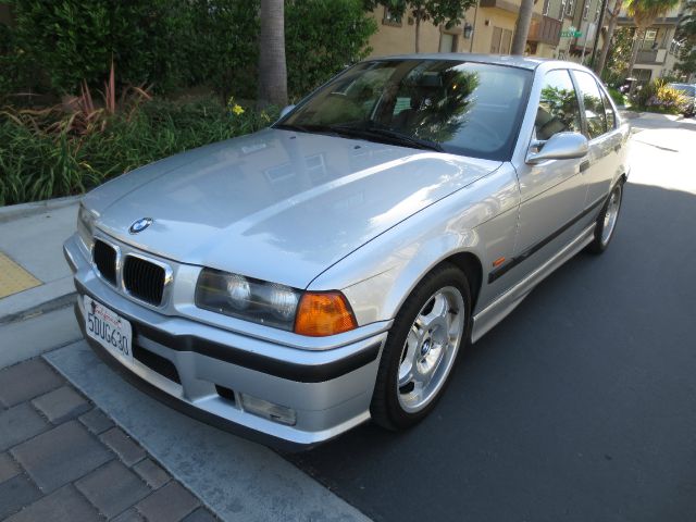 BMW 3 series 1997 photo 2