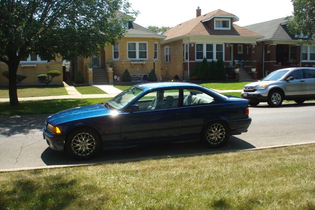 BMW 3 series 4x4 LTZ Coupe