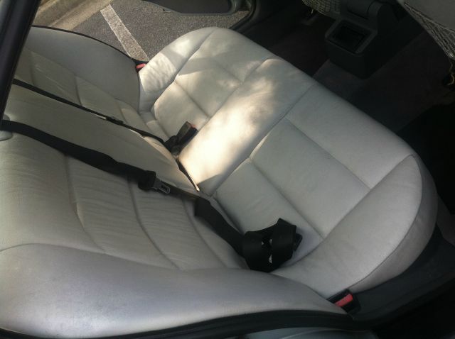 BMW 3 series SE Automatic 4X4 Beutiful Sedan