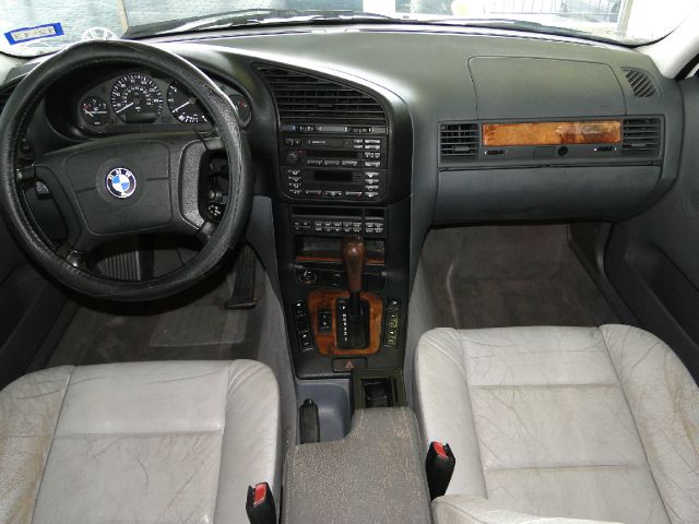 BMW 3 series 1997 photo 1