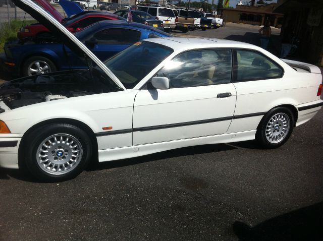 BMW 3 series 1998 photo 1