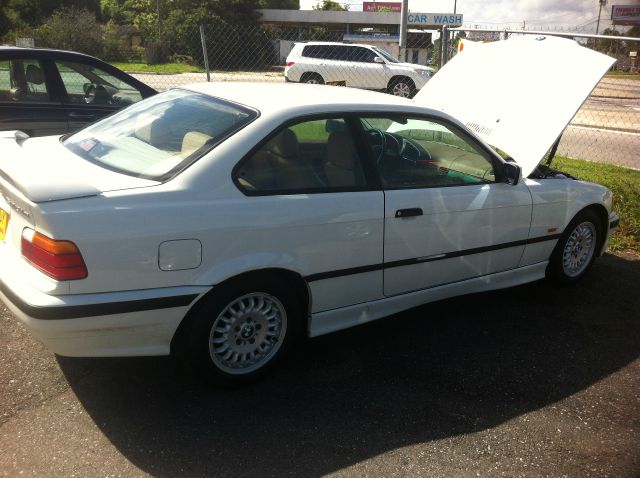 BMW 3 series 1998 photo 3