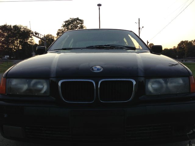 BMW 3 series 1998 photo 2