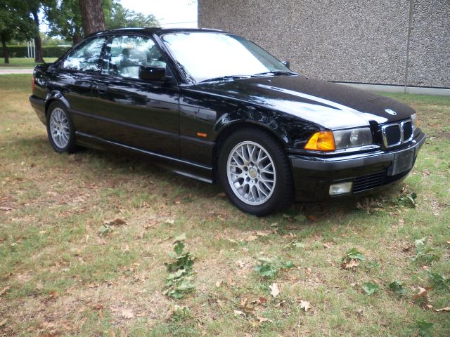BMW 3 series 1998 photo 1