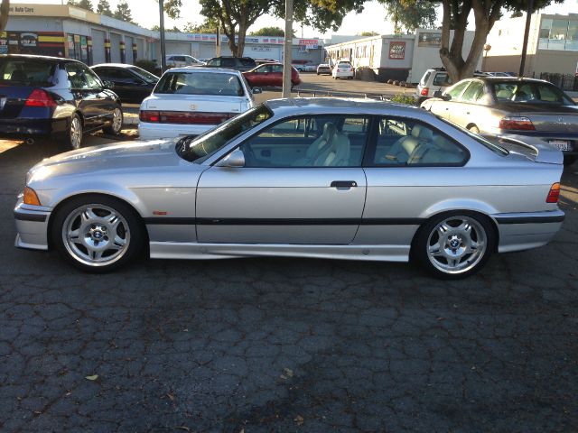 BMW 3 series 1999 photo 2