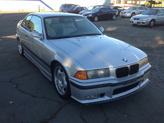 BMW 3 series 1999 photo 3