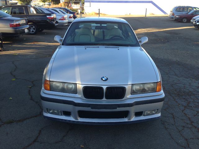 BMW 3 series 1999 photo 4