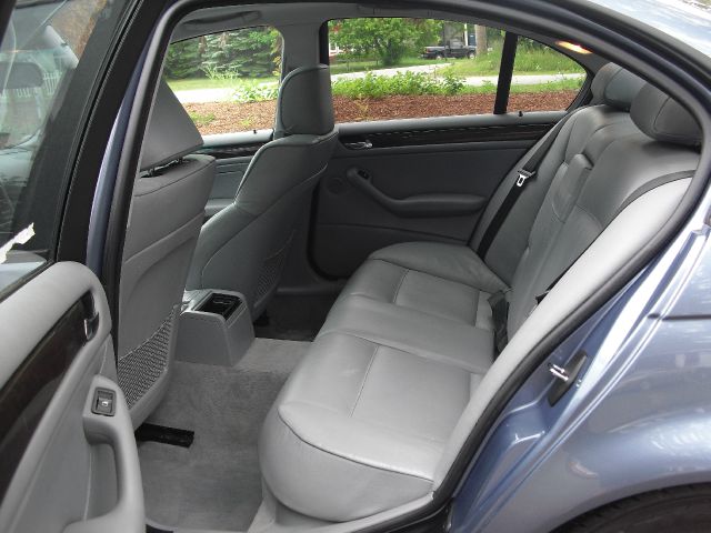 BMW 3 series 2.7L V6 Sedan