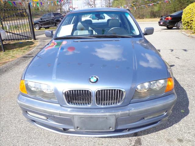 BMW 3 series SE Automatic 4X4 Beutiful Sedan