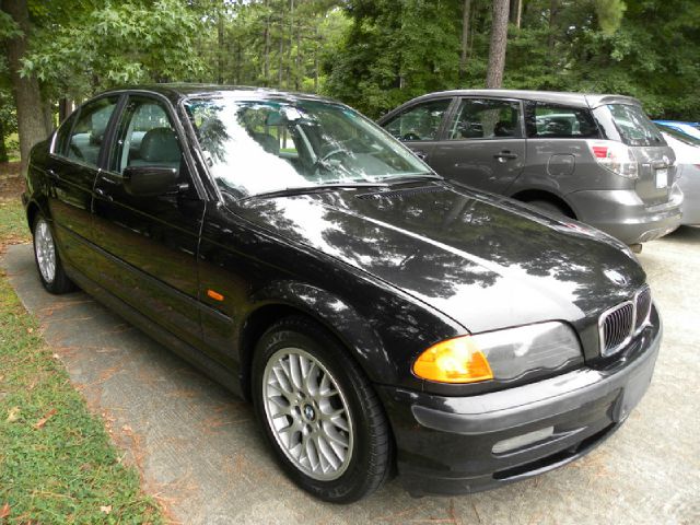 BMW 3 series 2000 photo 2