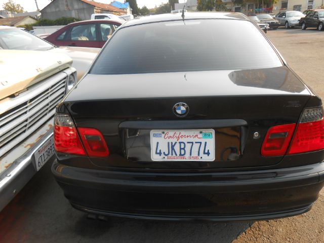 BMW 3 series 2.7L V6 Sedan