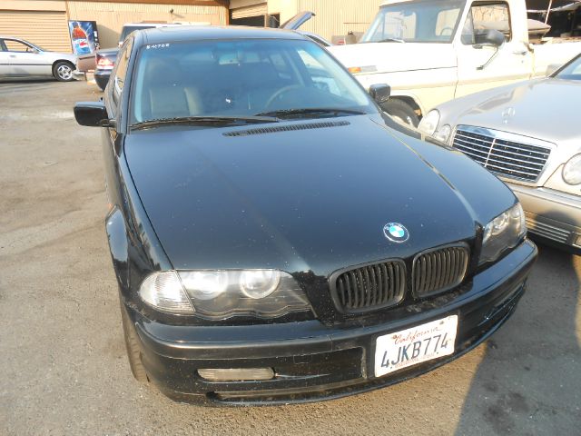 BMW 3 series 2000 photo 3