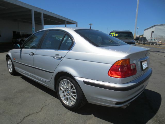 BMW 3 series 2000 photo 4