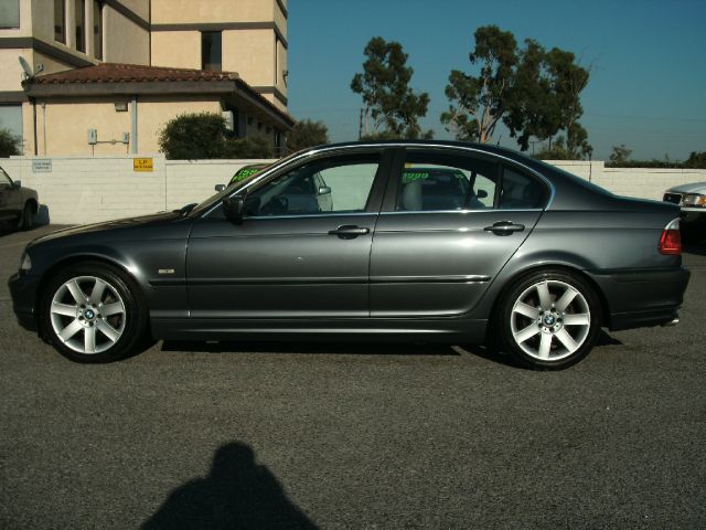 BMW 3 series 2000 photo 3