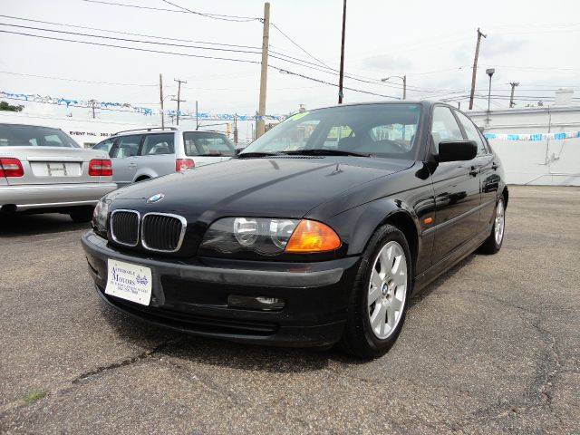 BMW 3 series 2000 photo 1