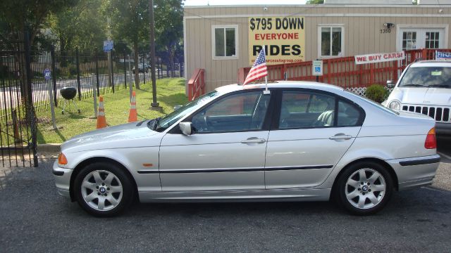 BMW 3 series 2001 photo 2